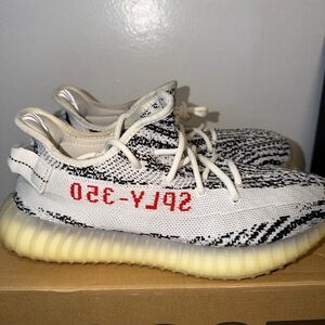 Adidas Yeezy Boost 350 V2 Zebra - White / Core Black / Red